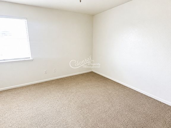 5th image of 3005 Cantabrian Dr #C