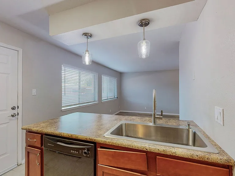 4200 Montgomery Blvd NE #108 — Photo 11