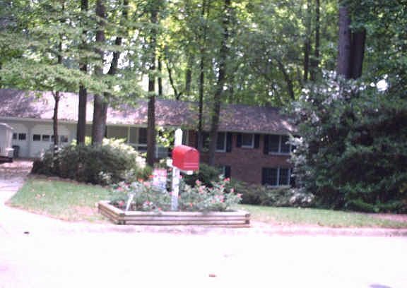 2nd image of 902 Hardwood Ct
