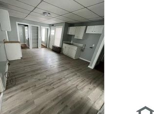 1282 1/2 S Main St #2R, Palmer, MA 01069