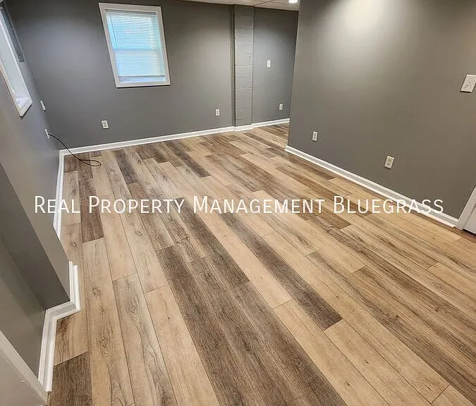 602 Norwood Dr #B — Photo 2