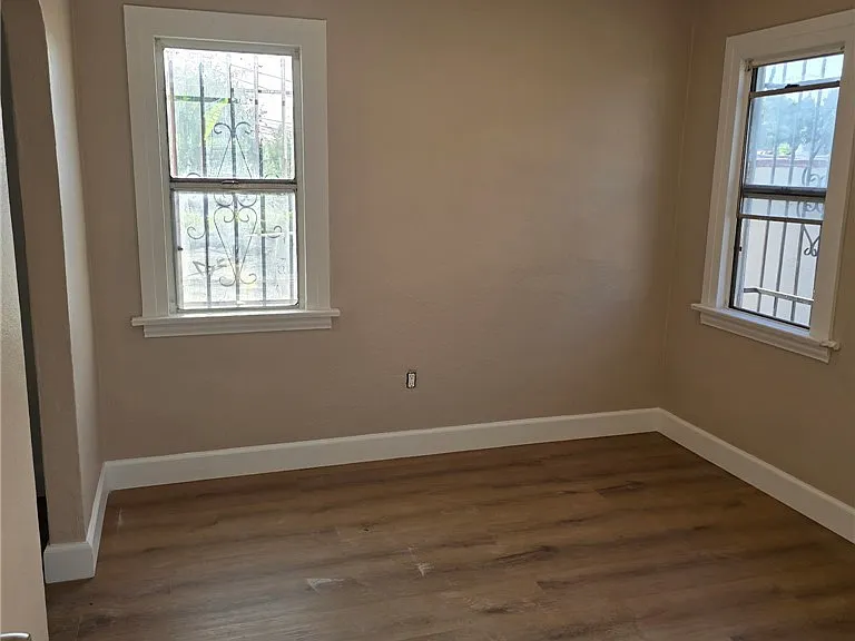 2740 Cudahy St — Photo 6