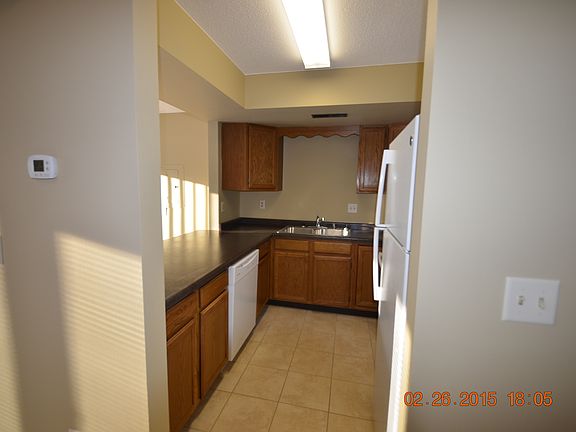 2nd image of 594 Braund St APT 3