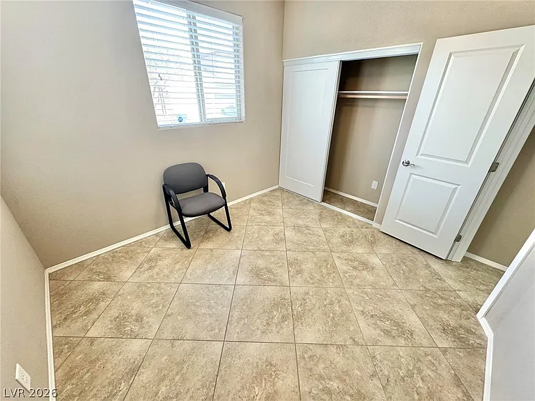 5861 Sleepy Willow St — Photo 9
