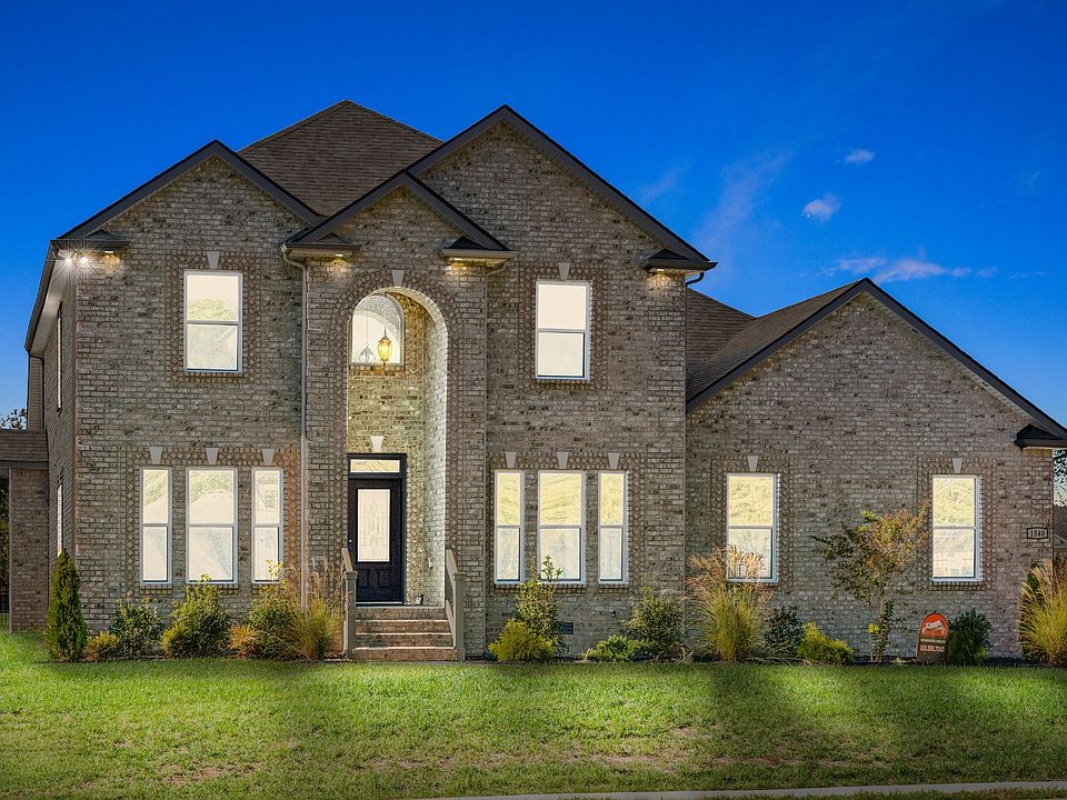 1st image of 15 Savannah Gln Lot 15