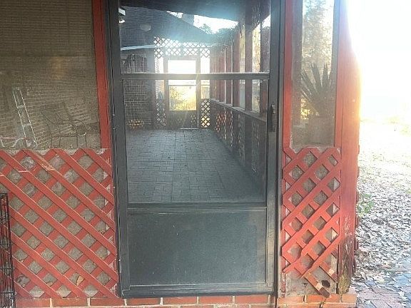 5th image of 603 Forest Dr
