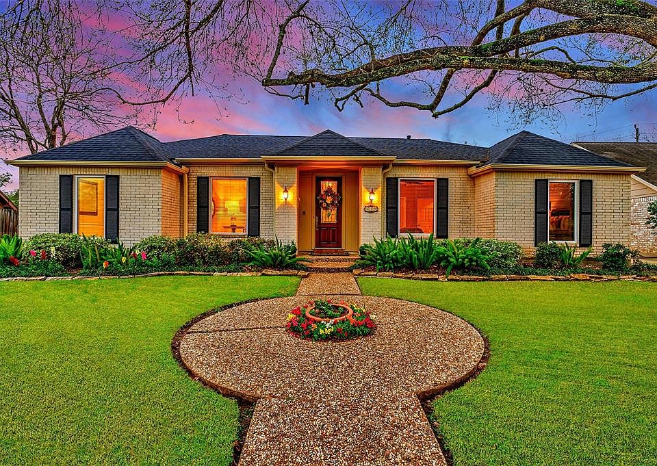 1st image of 619 Longview Dr