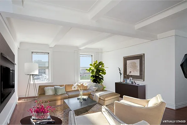 Sold by Stribling | media 19