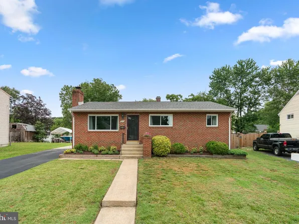 805 Glenview Ave, Glen Burnie, MD 21061
