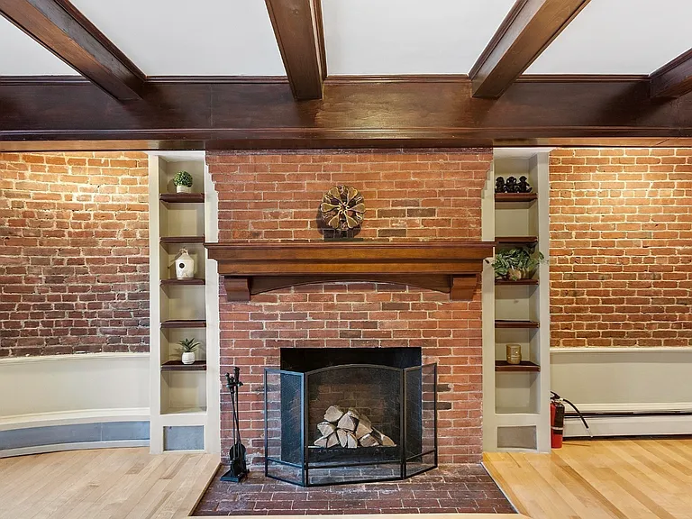 346 Beacon St #1 — Photo 7