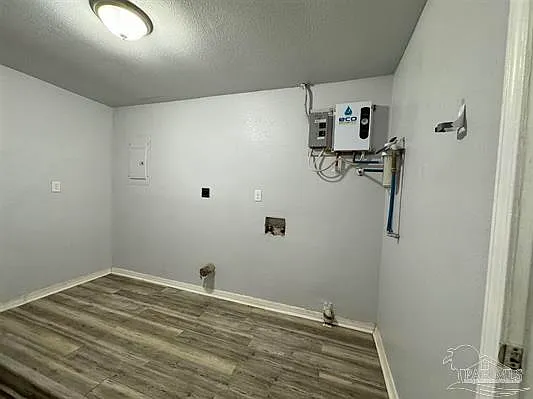 6130 Syrcle Ave — Photo 16