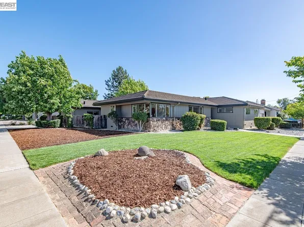 1681 5th St, Livermore, CA 94550