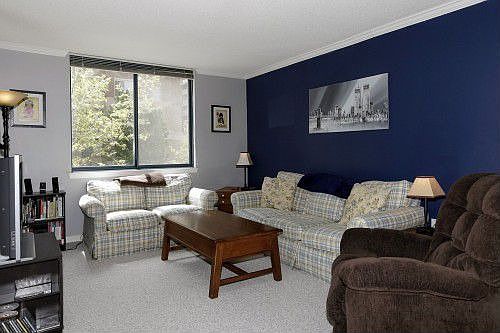 4th image of 3835 9th St #202W