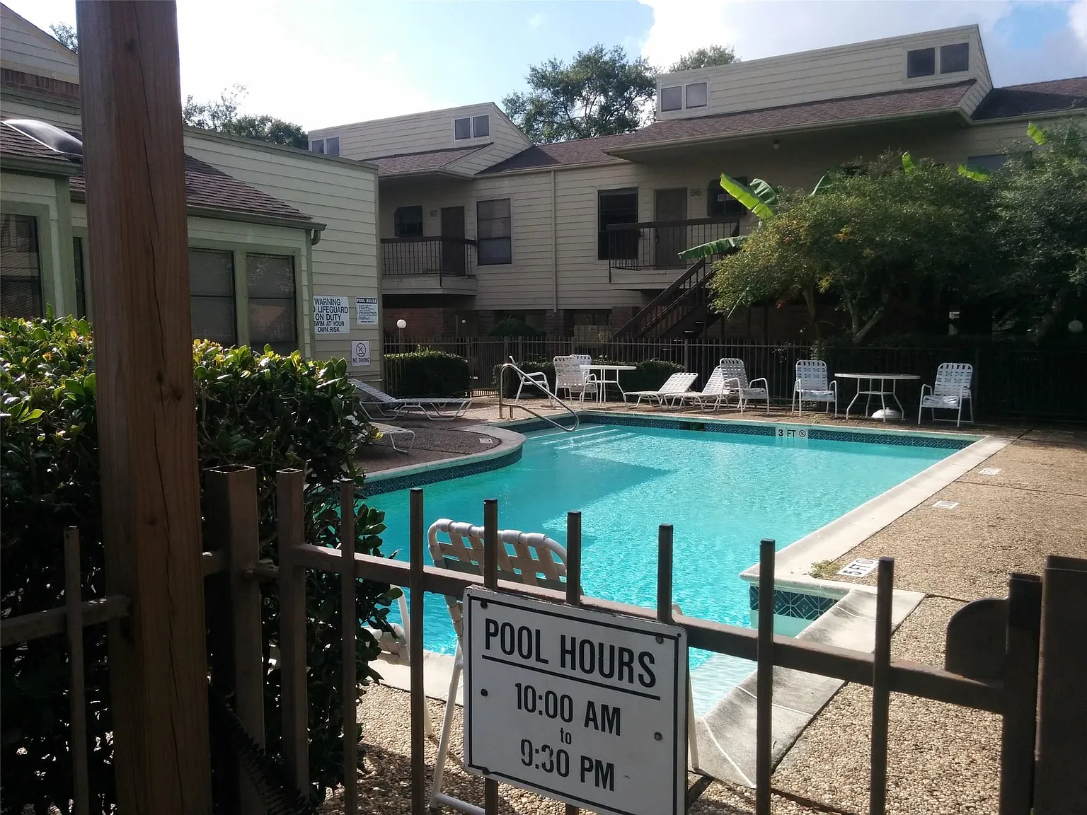 1 bed, 420 sqft, $850 — Photo 2