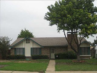 5th image of 2321 Bahamas Dr