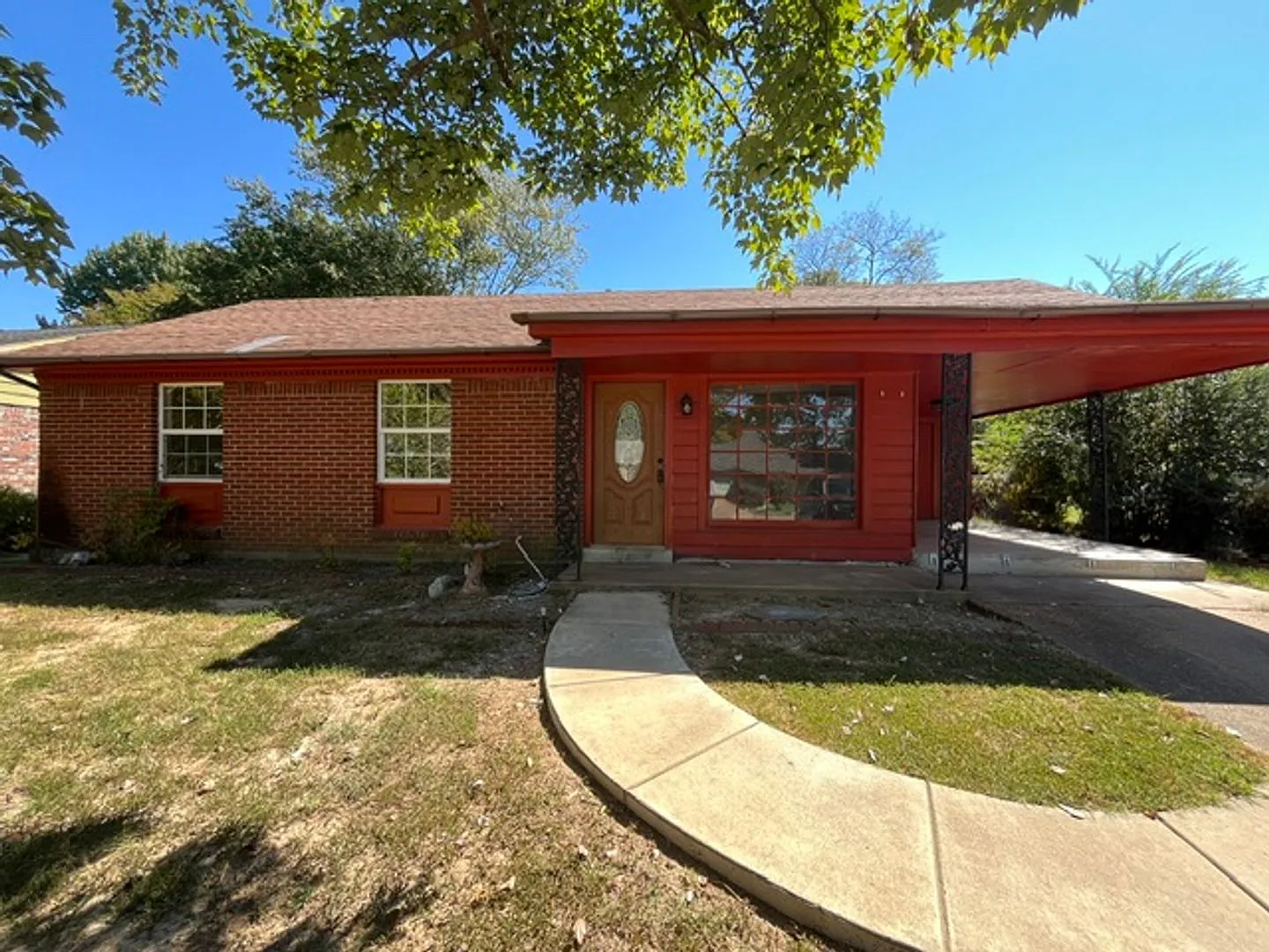 Renovated 3 Bedroom 1 Bath Home for Rent! — Photo 1