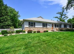 27W500 Central Ave, Warrenville, IL 60555