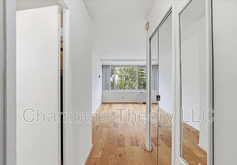 1210 N Taft St #709 — Photo 10