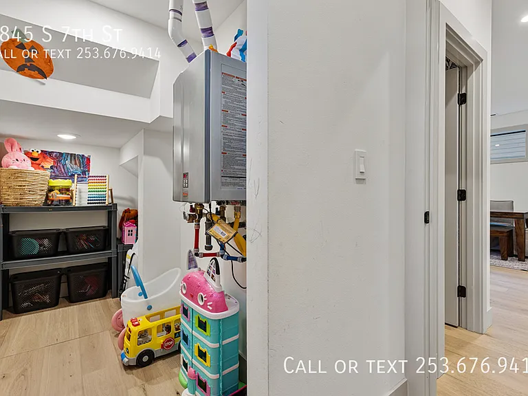 4845 S 7th St — Photo 26