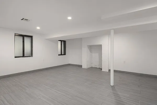 Sold by Compass | media 12