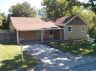 5827 NE Compton Ave, Kansas City, MO 64119