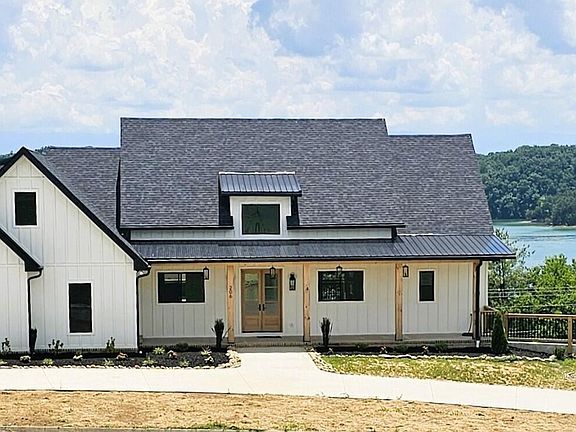 2nd image of 206 Eagle View Dr
