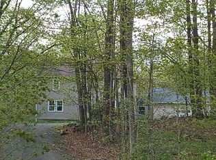 101 Strafford Rd, Northwood, NH 03261
