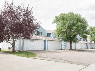 3183 17th St S, Fargo, ND 58103