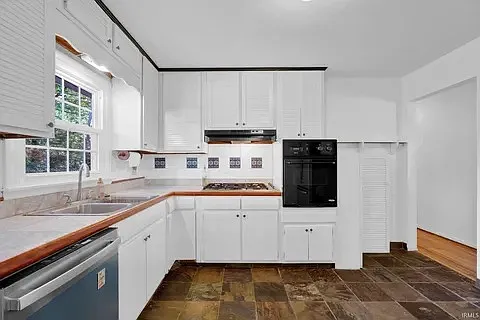 3519 E Morningside Dr — Photo 11