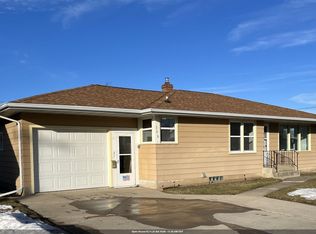 208 W Cedar St, HILBERT, WI 54129