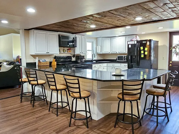 3590 VT 103 North, Chester, VT 05143