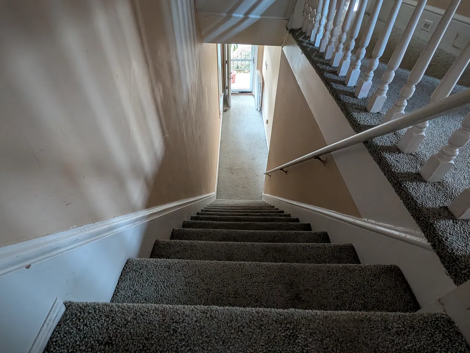 2 bed, 1300 sqft, $1,450 — Photo 3