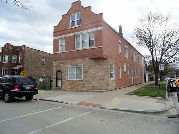 2nd image of 8400 S Manistee Ave