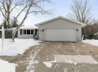 604 Michigan Lane Ct, Kaukauna, WI 54130