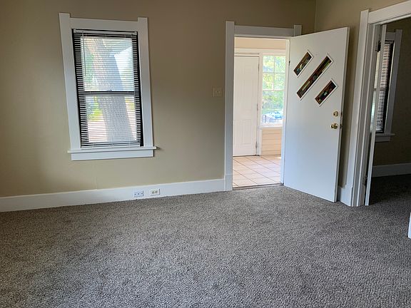 Living Room_08152022