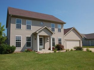 508 Plank Rd, Mukwonago, WI 53149