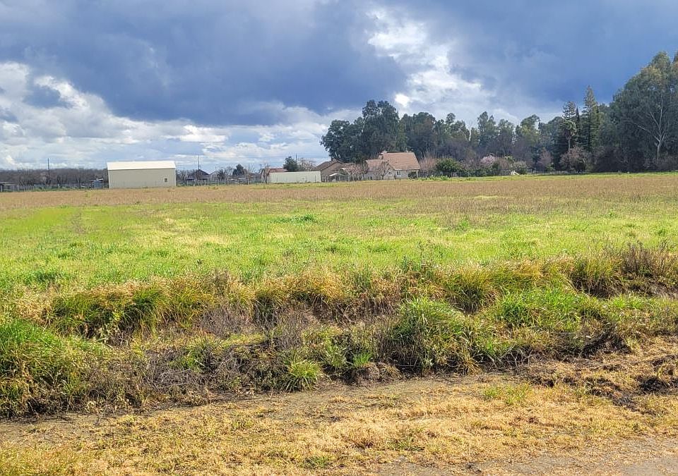 1st image of 51090 County Road 4