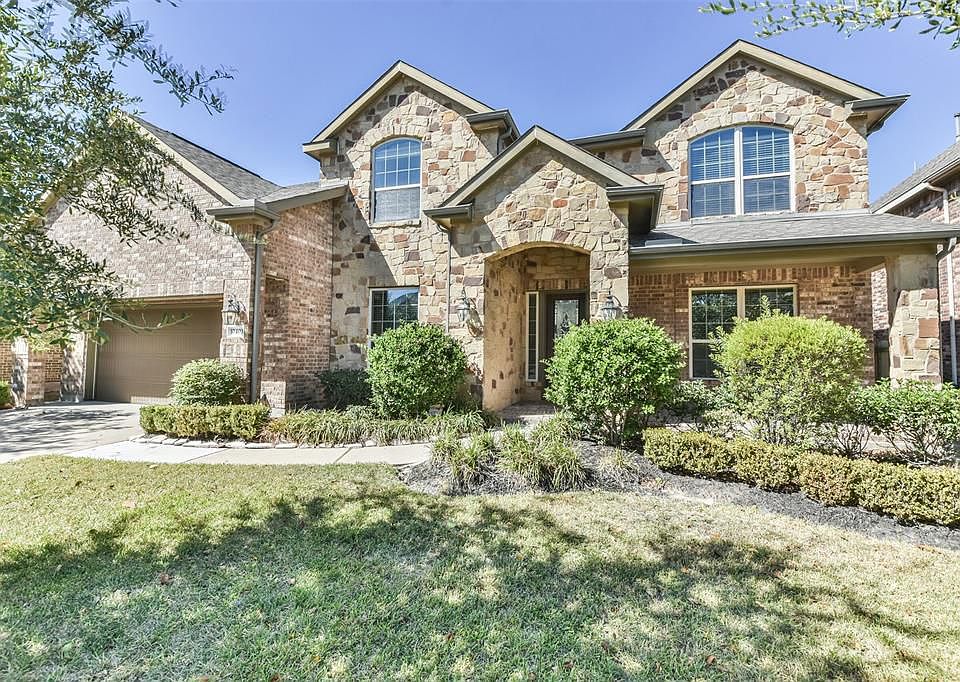 1st image of 10403 Monticello Hill Dr