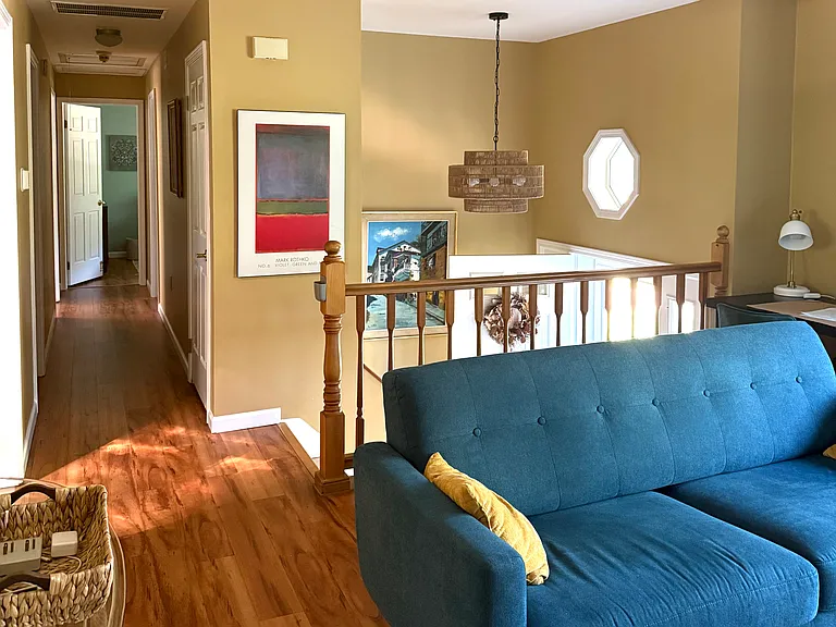 40 Simmons Ln — Photo 10