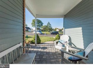 4 Hamilton Ct, Mount Laurel, NJ 08054