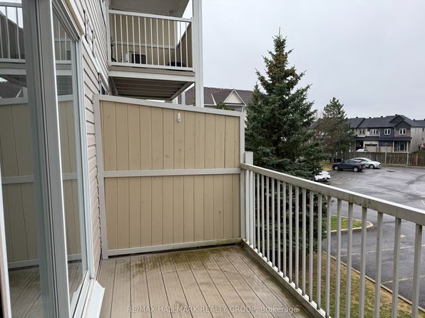 2218 Bois Vert Pl, Ottawa, ON K4A 4T7