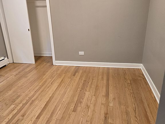 5th image of 5631 N Mozart St