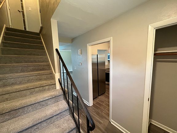 5th image of 5320 Carolyn Cir #5322