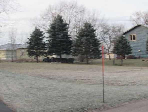 1st image of 1680 Forest Glen Cir