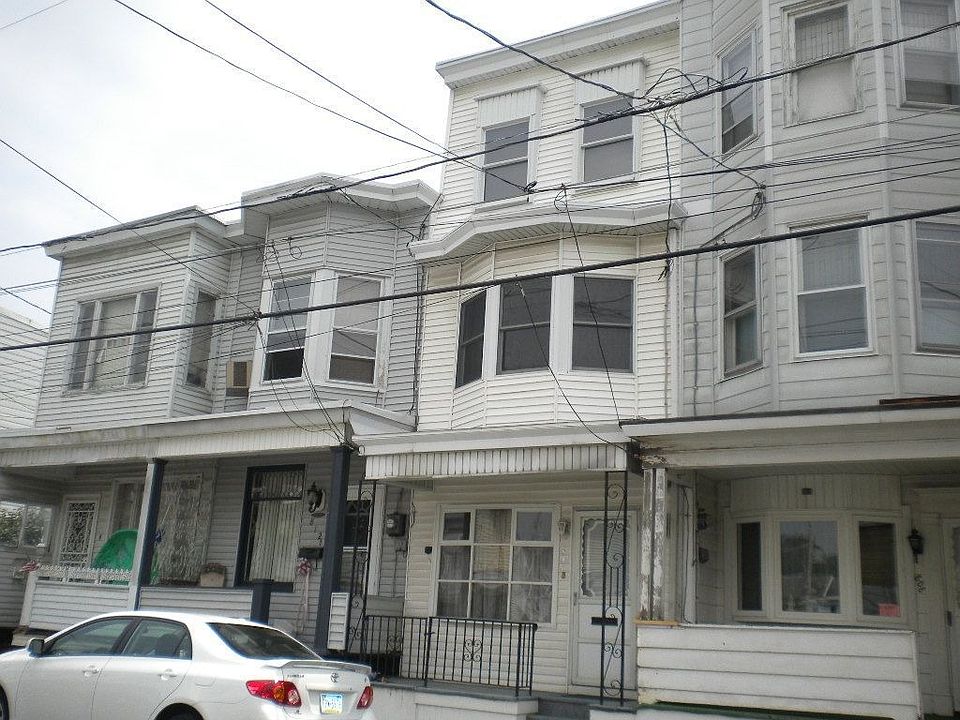 810 E Pine St, Mahanoy City, PA 17948 Zillow