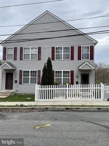 413 N Sycamore Ave, Clifton Heights, PA, 19018