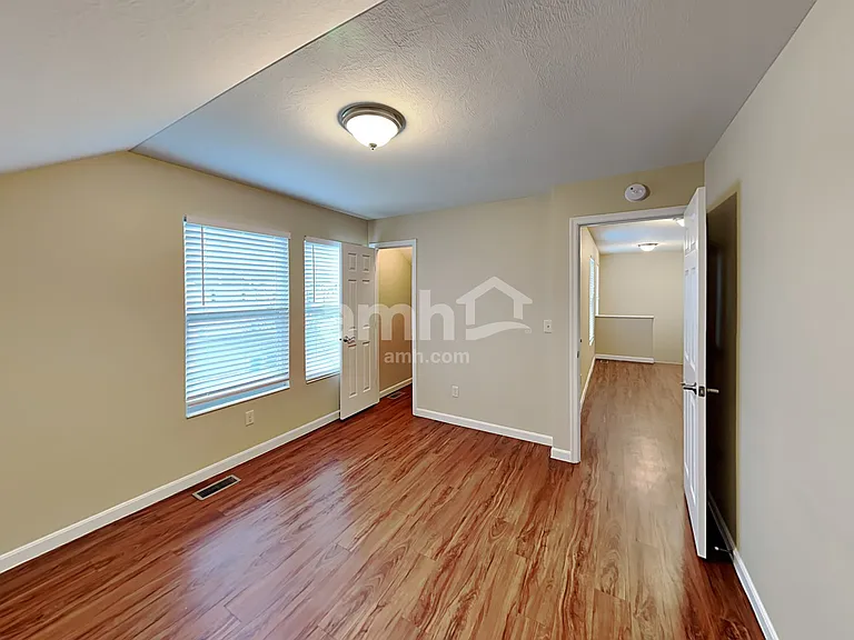 1231 Candora St — Photo 15