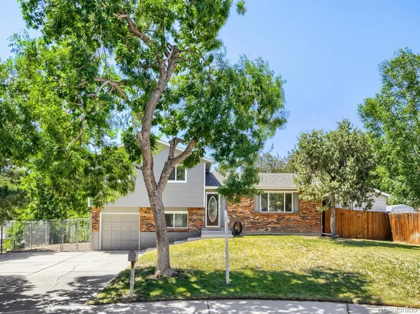 9320 W Burgundy Avenue, Littleton, CO 80123
