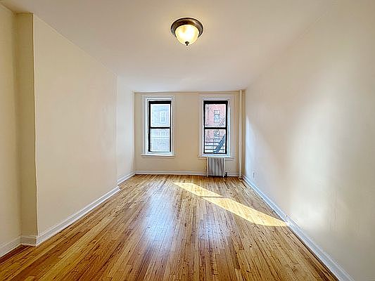 1st image of 327 E 54th St APT 1A