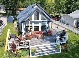 8960 E 430 S, Wolcottville, IN